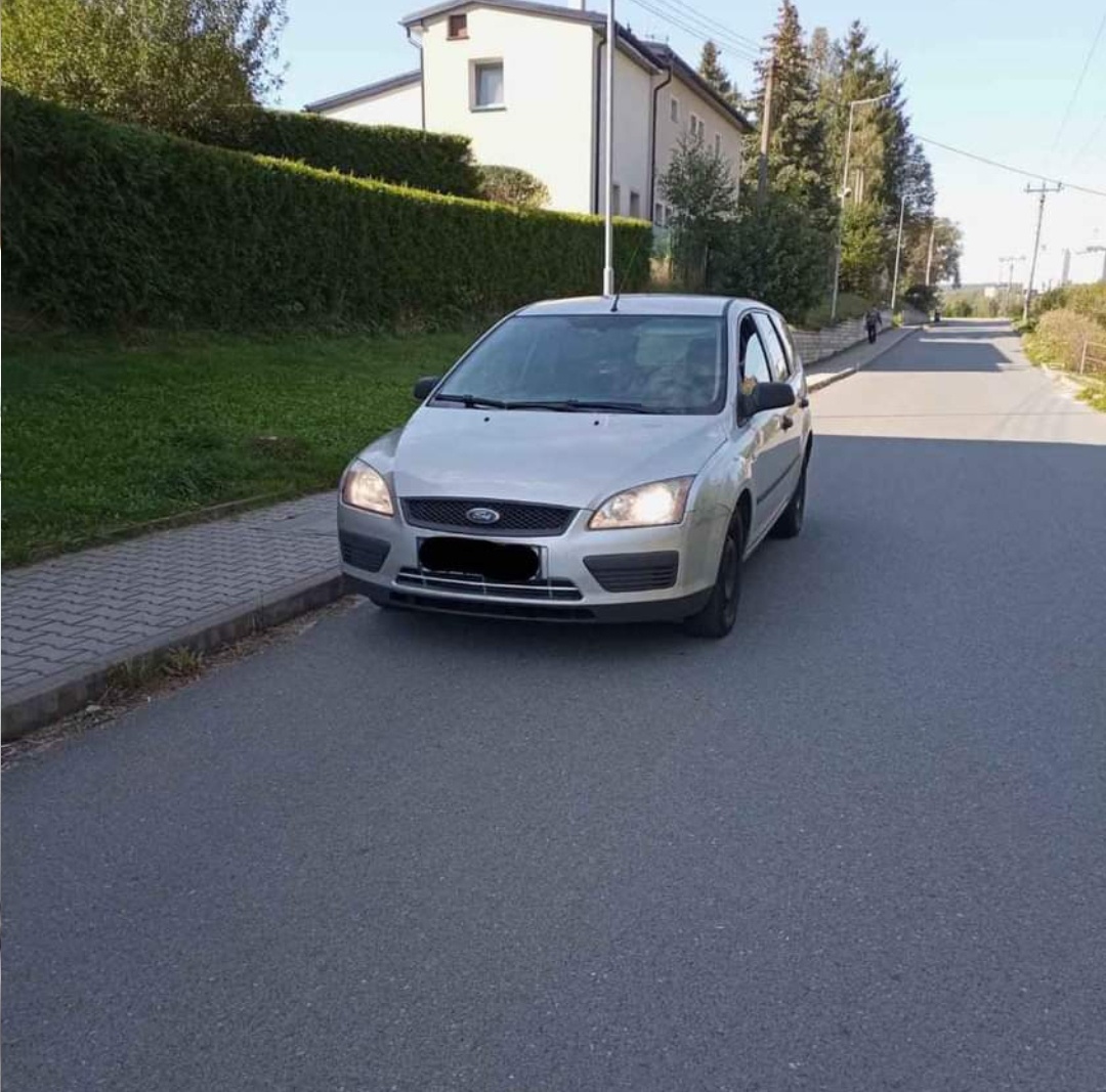 Ford Focus 1.6 80kw rok2006 nafta