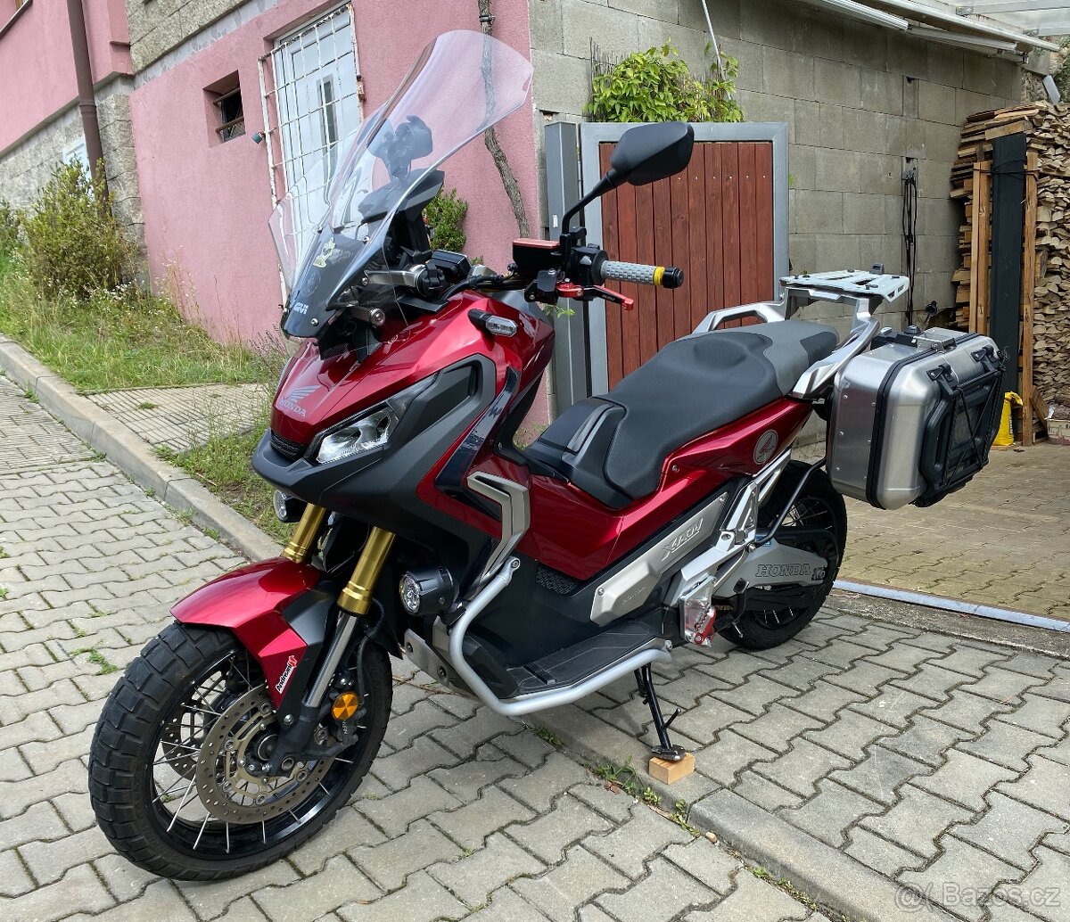 Honda X-ADV 750