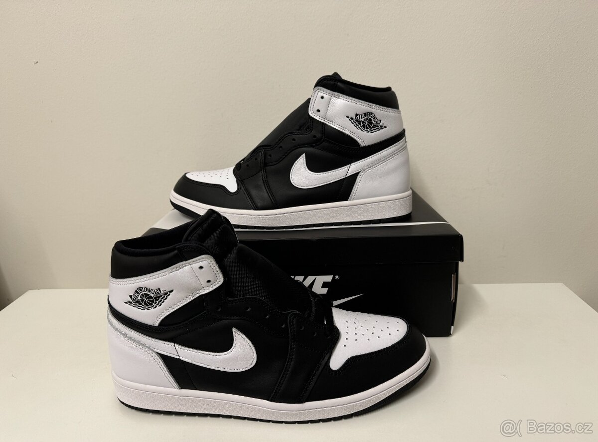 Nike Air Jordan 1 Retro High OG Black White