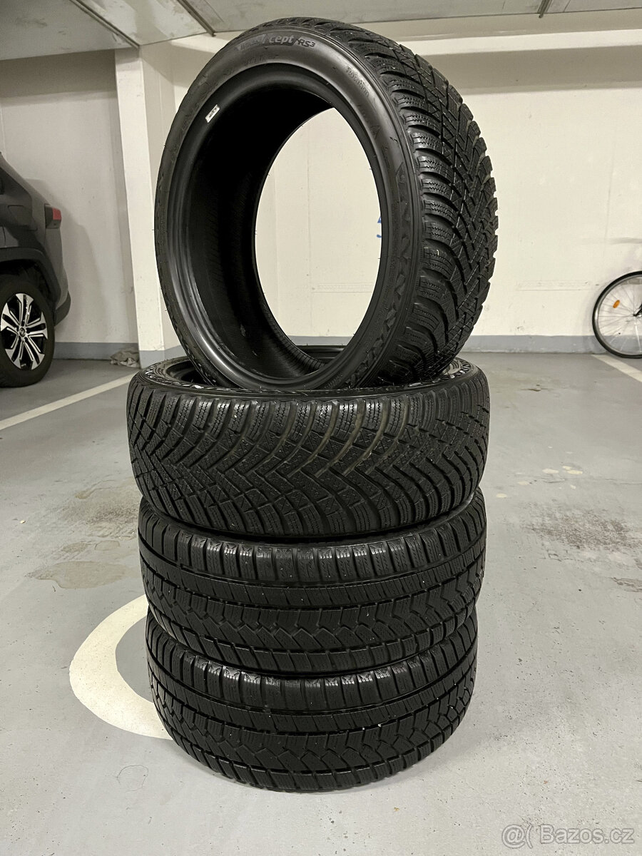 Sada zimních pneumatik 195/45 R16