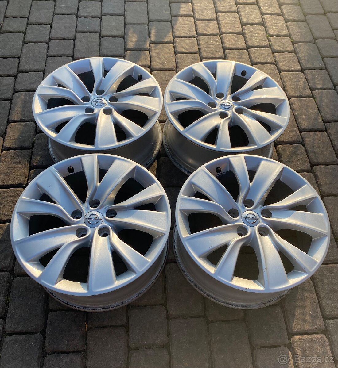 ALU OPEL 5X115 R18 ANTARA/ ASTRA J