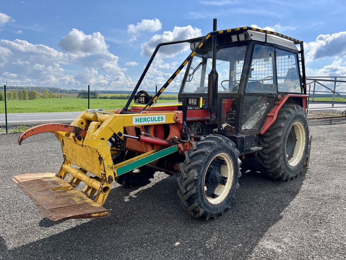 Lesní traktor Zetor 7245 UKT Třeboň