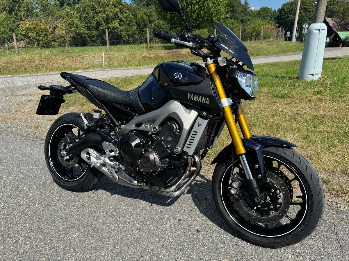 YAMAHA MT 09 6/2014 KOUPENA NOVÁ V ČR PO SERVISE