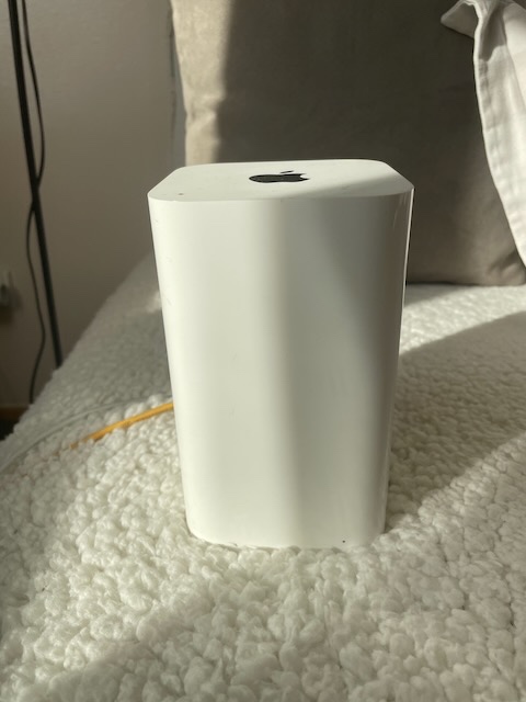 Prodám Apple AirPort Extreme - Wi-Fi Router