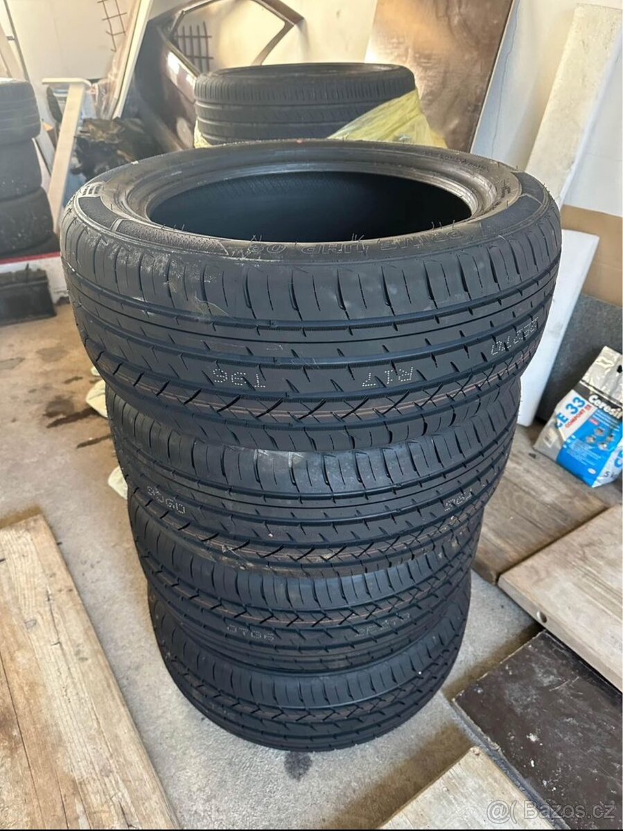 Pneu 235/50 R17 Roadmarch prime