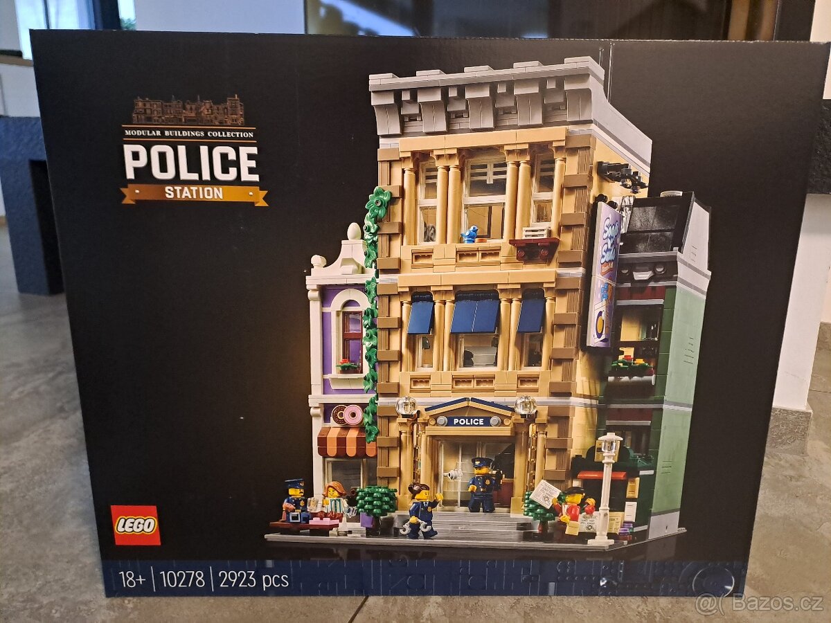 LEGO® Creator Expert 10278 Policejní stanice