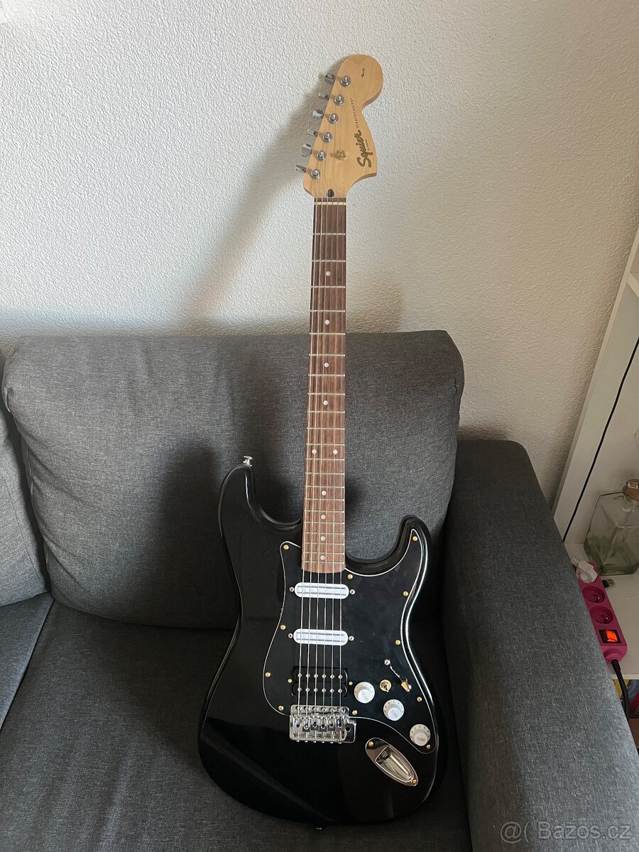 Squier Strat Affinity Series