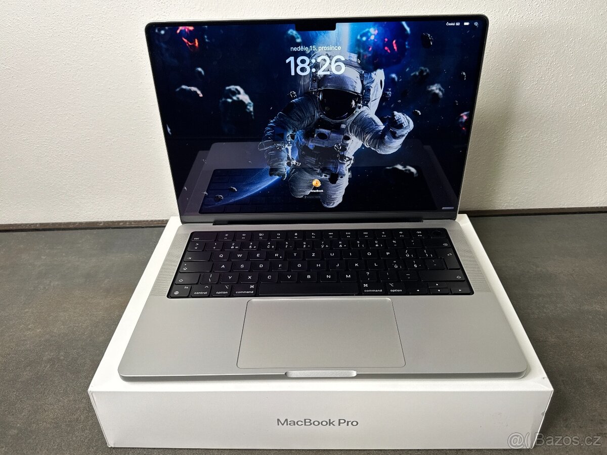 MacBook Pro 14" 2023 M2 Pro / 16GB / 1TB Silver - DPH