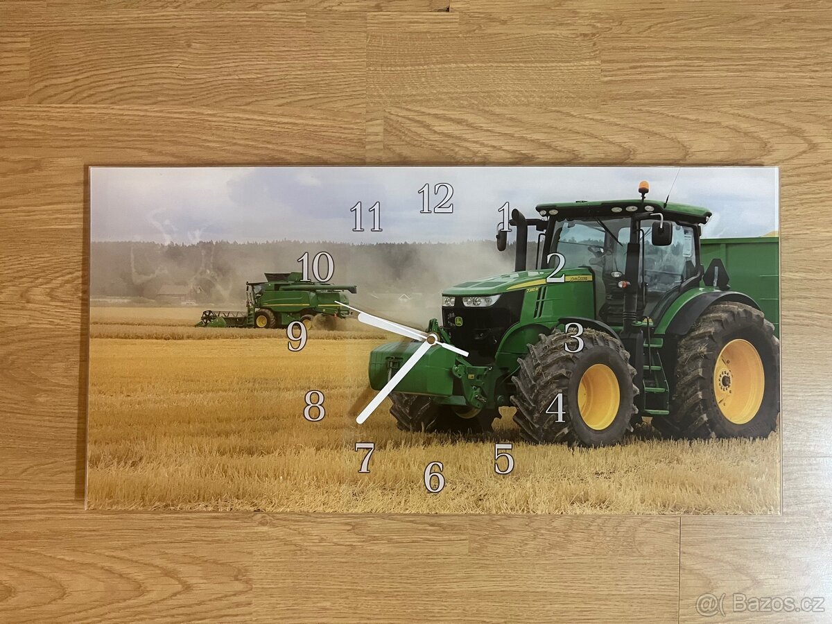 John Deere hodiny a puzzle