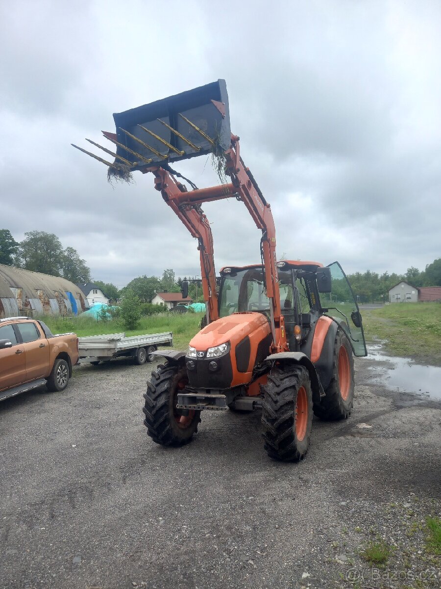 Přenechám traktor kubota M5111