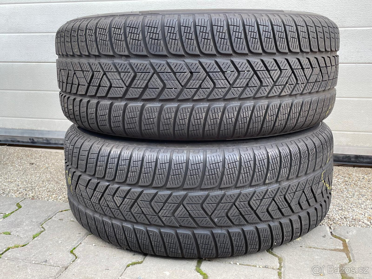 Pirelli Scorpion 235/55 R18 104H 2Ks zimní pneumatiky Pirell