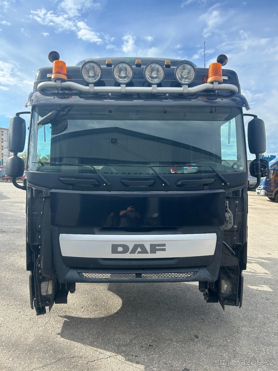 DAF XF106 - kabina
