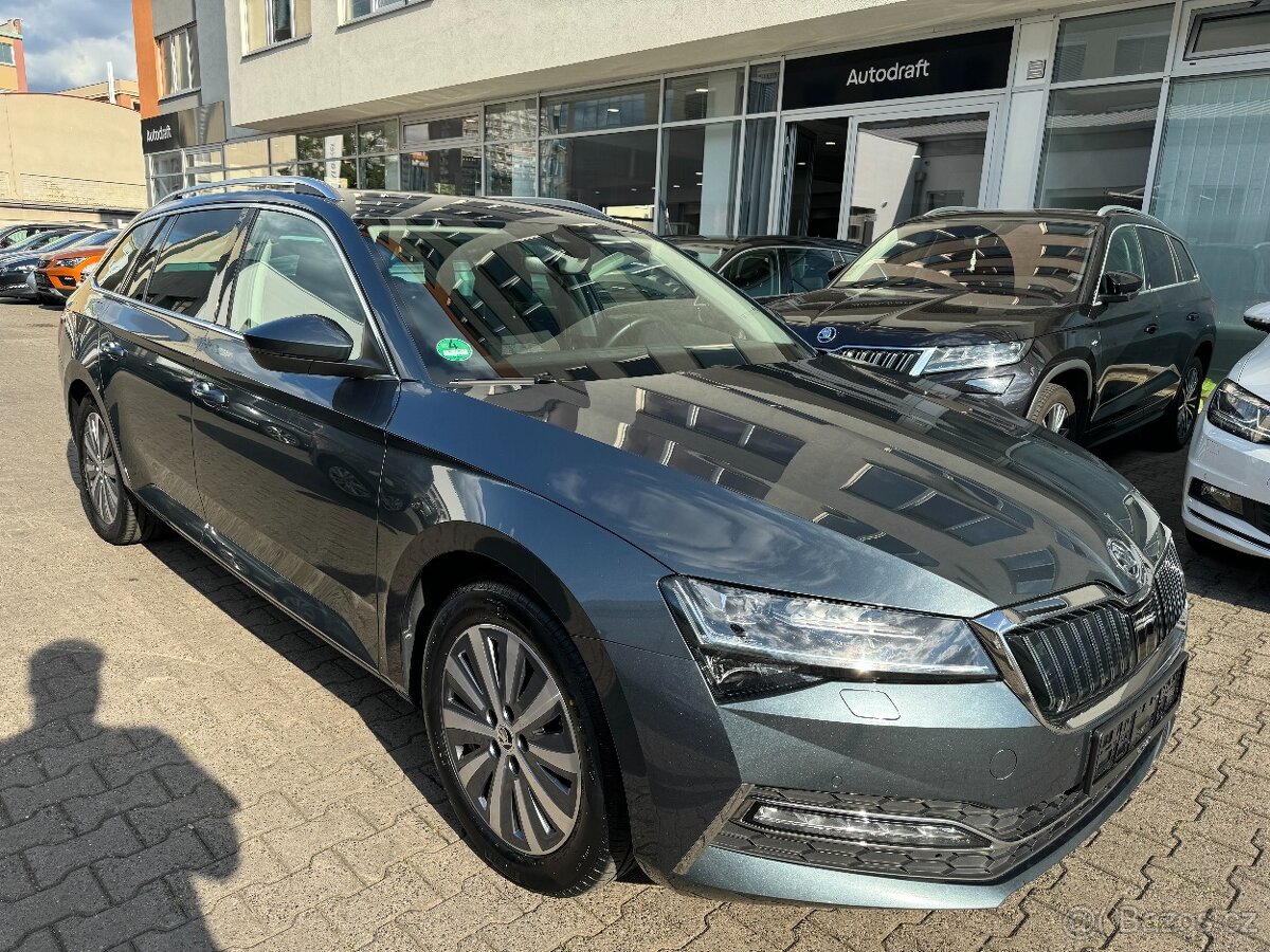 Škoda Superb 3 1.4TSI iV 115kW DSG ACC - Zálohováno