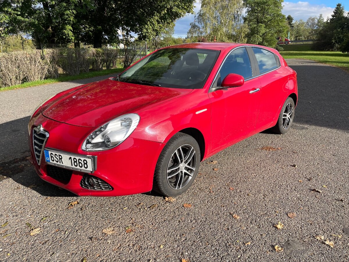 Alfa Romeo Giuliete 2011 88kw. 122 000 km