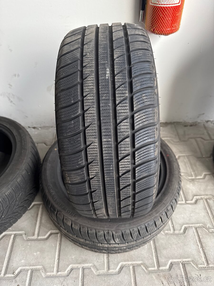 225/45R17 94V Tomket SnowRoad3