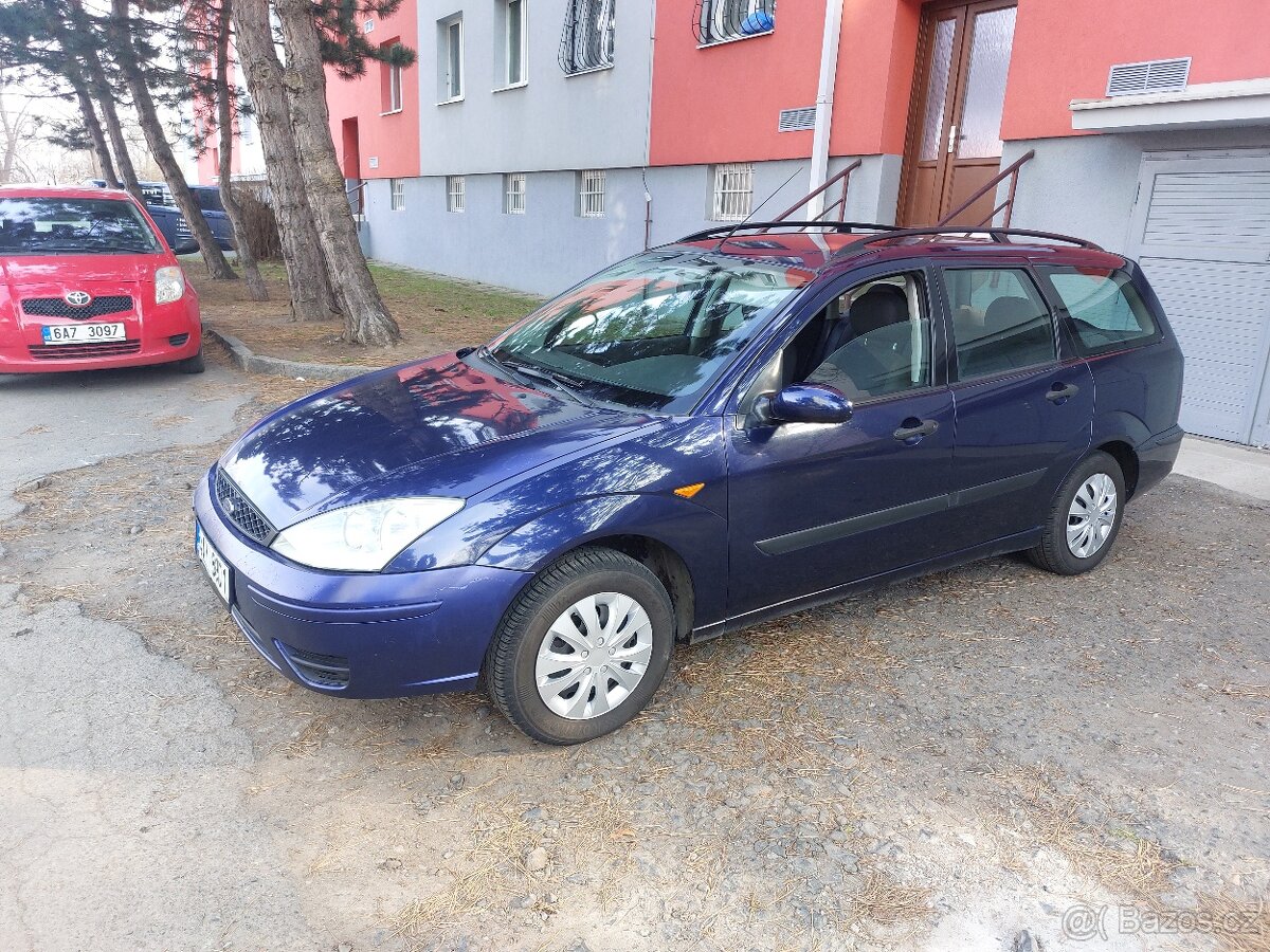 Ford Focus Combi 1.8i benzín