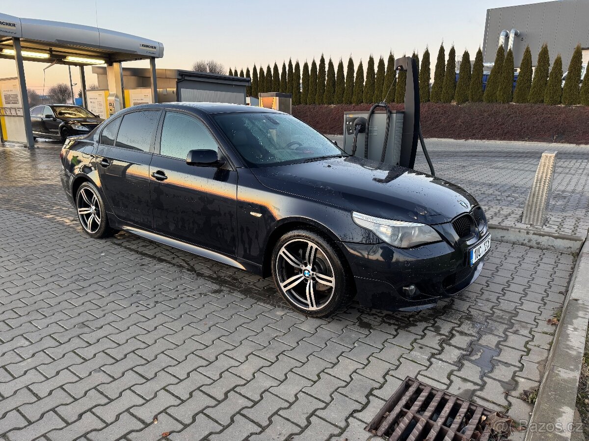 BMW e60 530d Mpaket, manuál, logic7