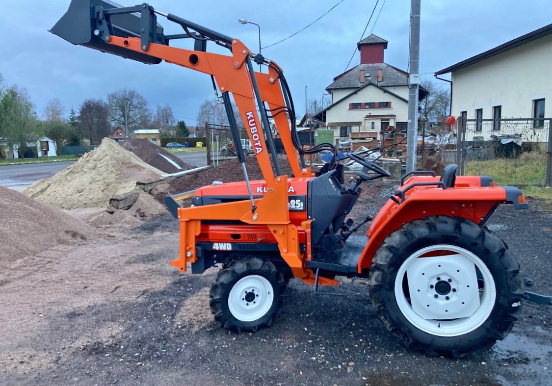 Malotraktor - KUBOTA GL 25