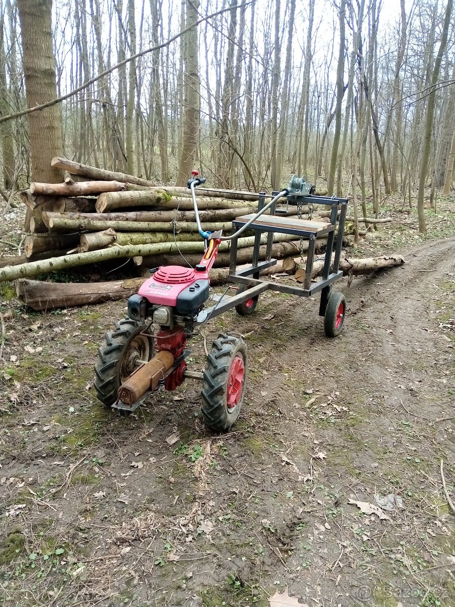 vyvážečka za Vari