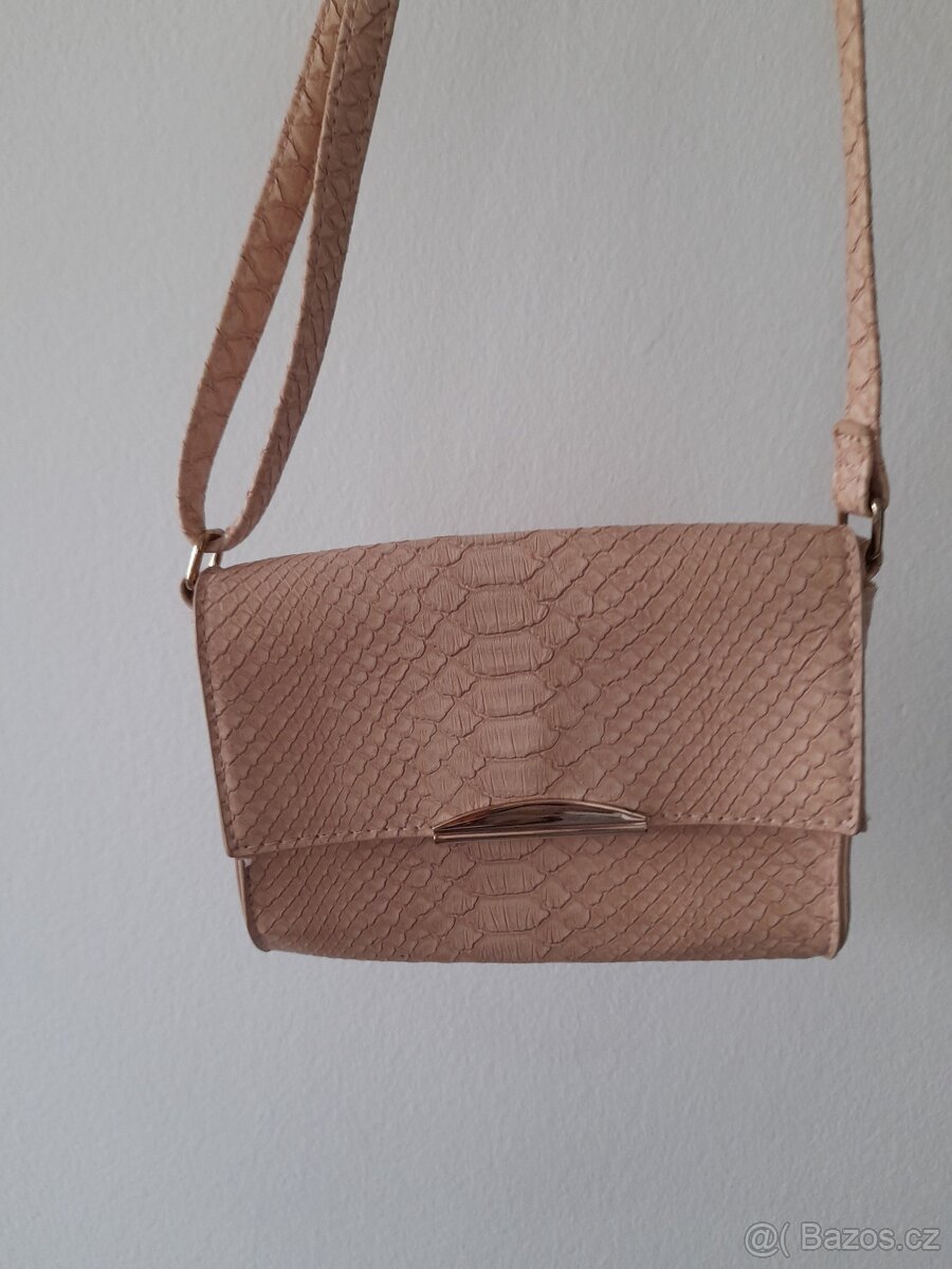 crossbody kabelka