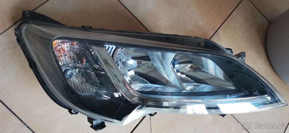 PRODÁM PŘEDNÍ LAMPY FIAT DUCATO 2021