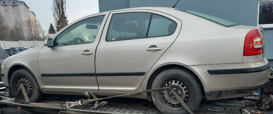 nd ze škoda octavia 2, 1.9.TDI 77kW, barva 9201