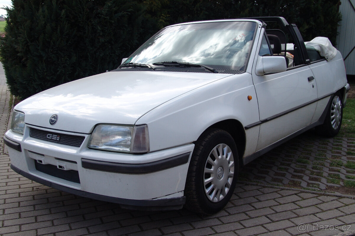 Opel Kadett 1.6i cabrio Bertone