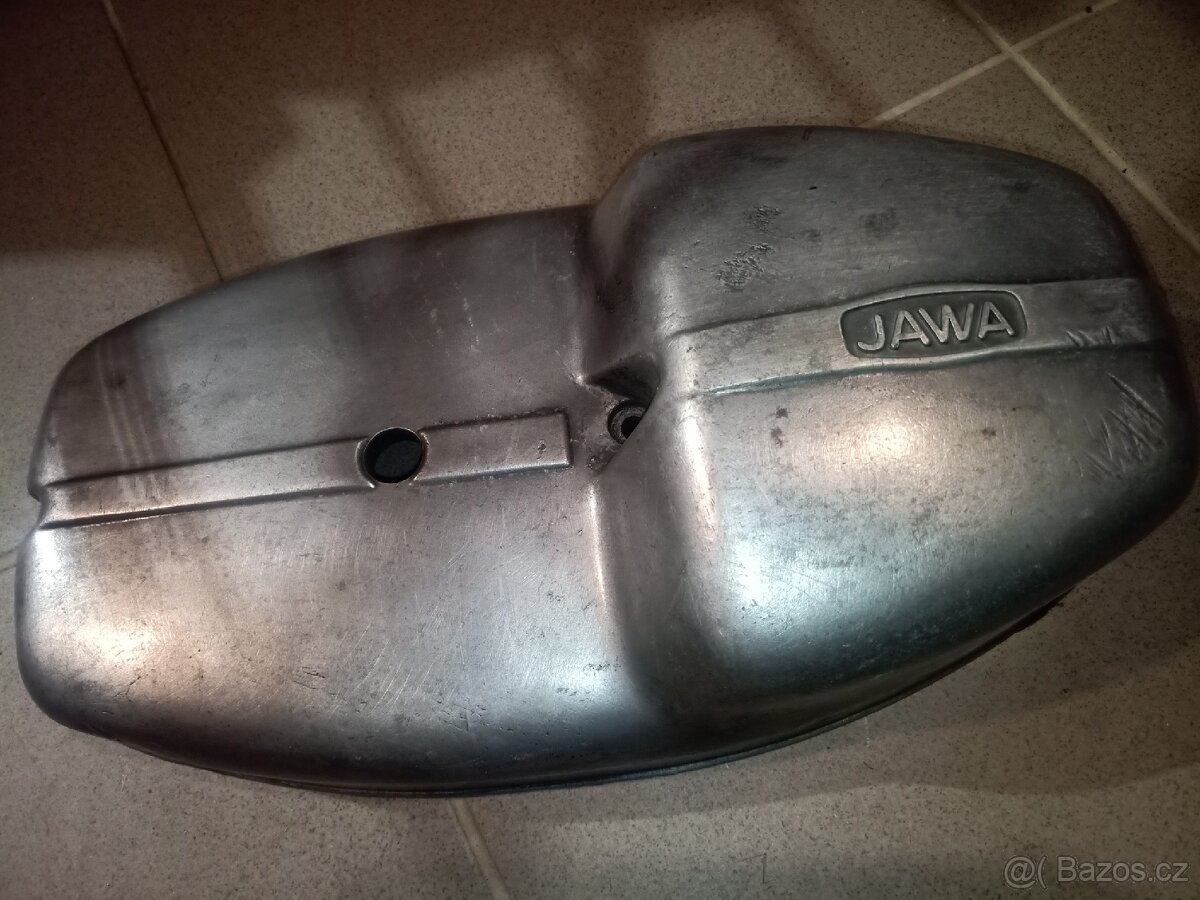 Jawa 350/634 víko motoru