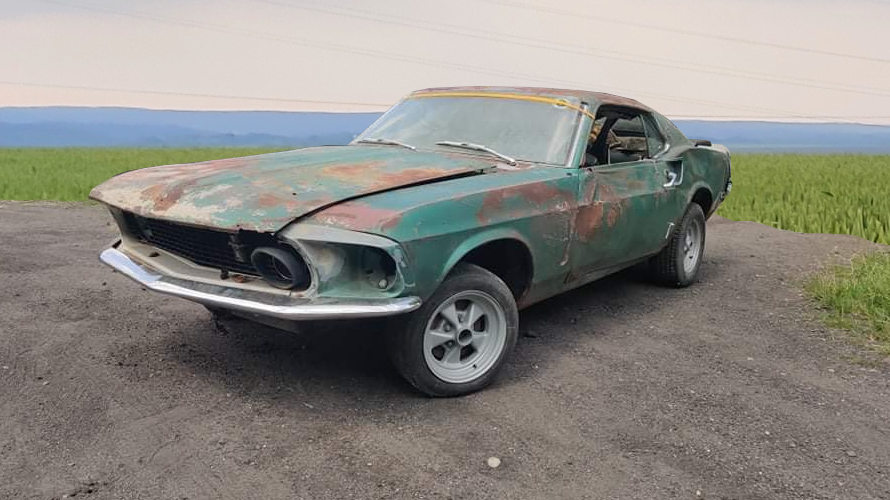 Ford Mustang 302 1969 FASTBACK -ZAMLUVENO-