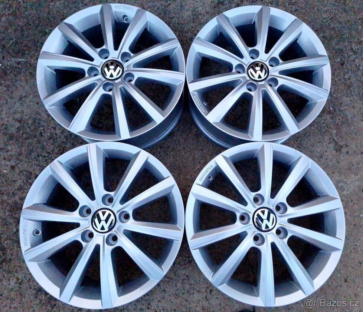 Nová originál sada disků VW Golf VII 5x112 R16 Merano