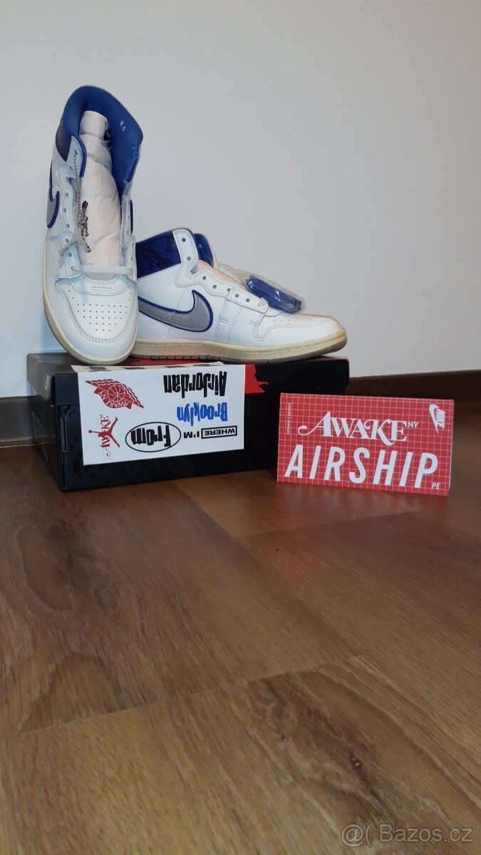 Nike jordan air ship "game royal"