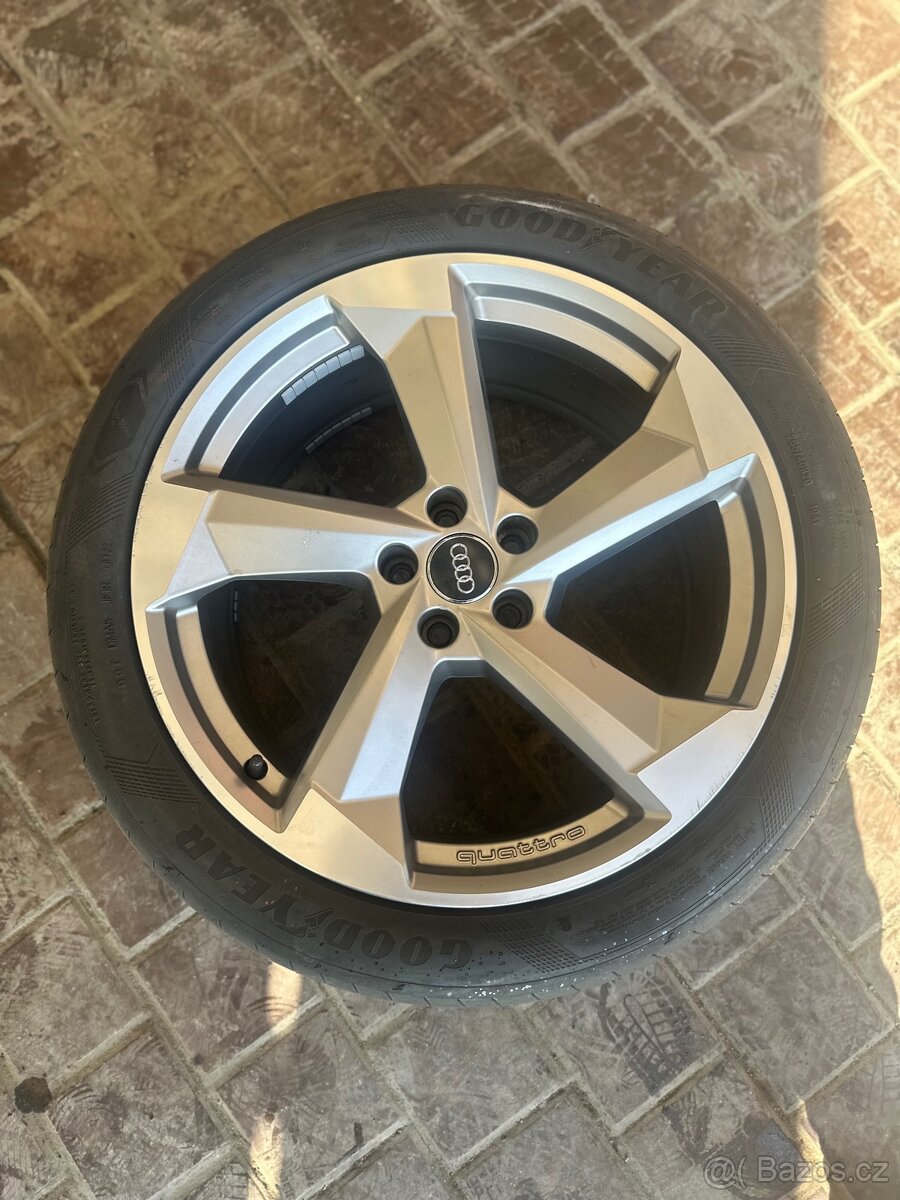 4x ALU AUDI 265/40 R20