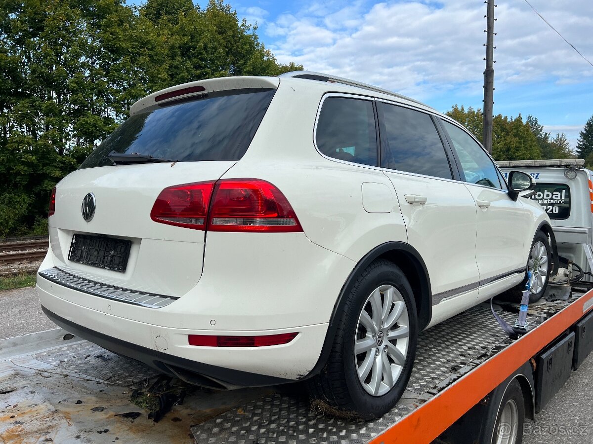 Dily vw touareg 7P 4.2 TDi 250kw 2011