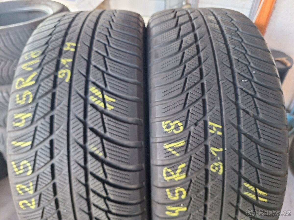 Prodám zimní pneu 225/45/18 Bridgestone