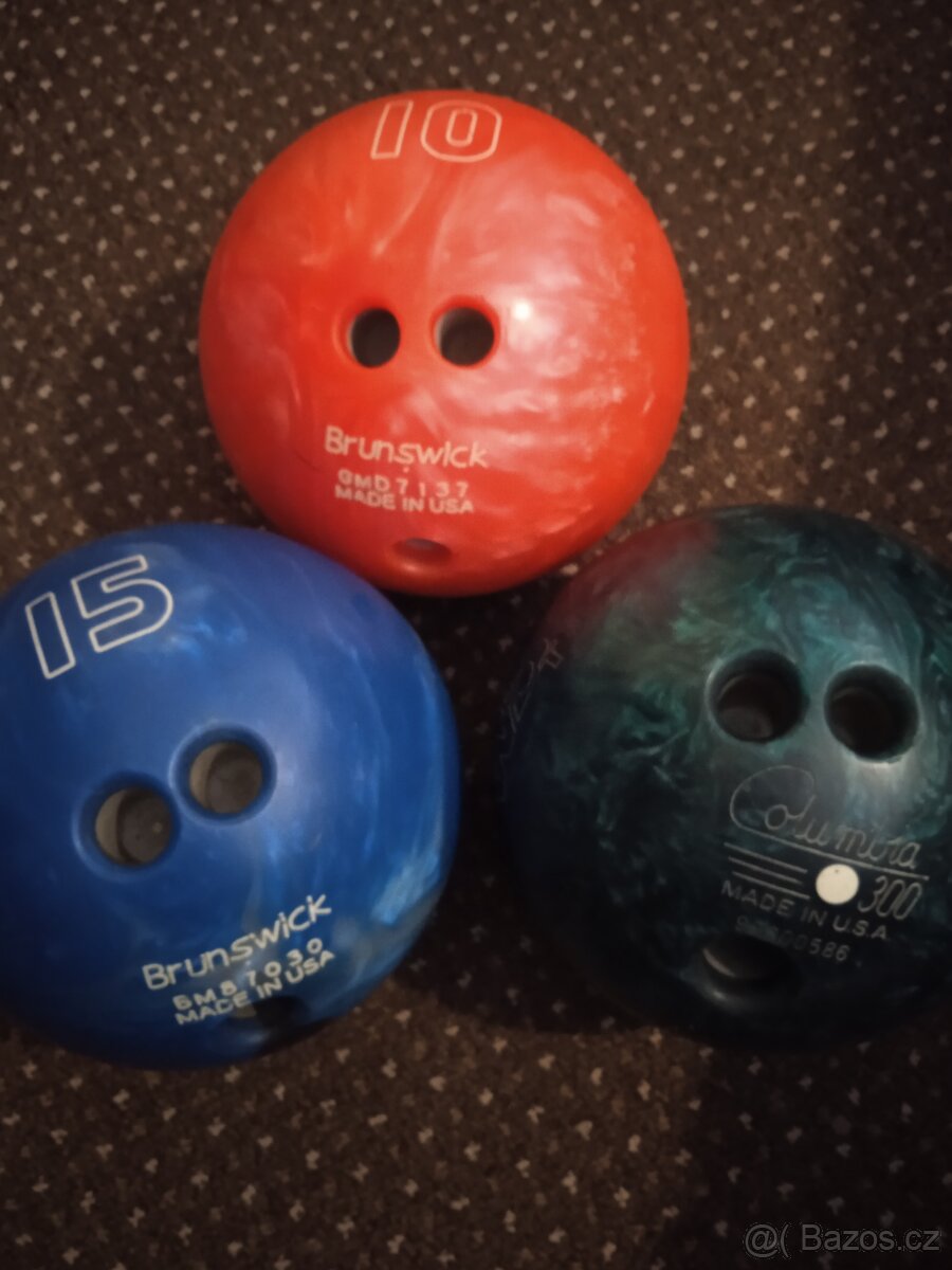 Bowlingové koule