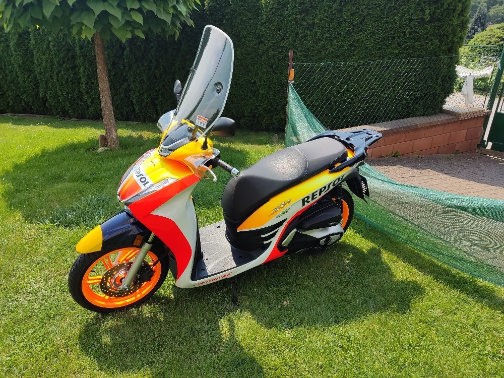 Honda SH 350 i REPSOL Limited edition (2022) po servisu