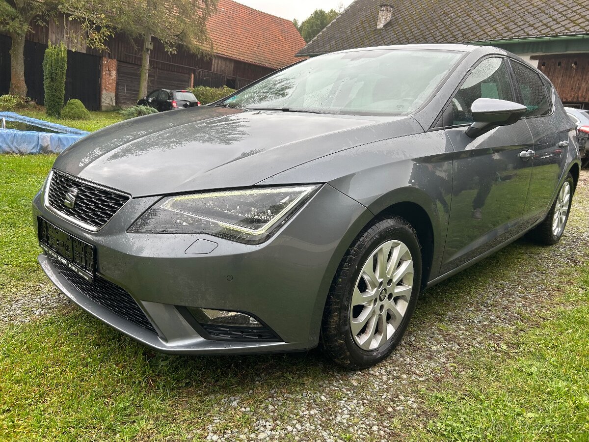 SEAT LEON 1.4 TSI 92kw R.10/2016 NAVIGACE KLIMA TEMPOMAT ESP