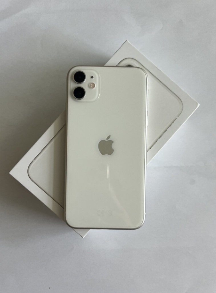 Iphone 11 128gb(bílý)