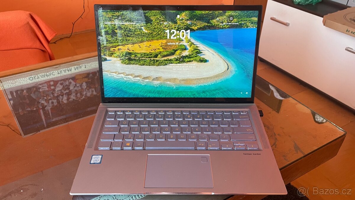 PRODÁM ZENBOOK ASUS STŘÍBRNÝ