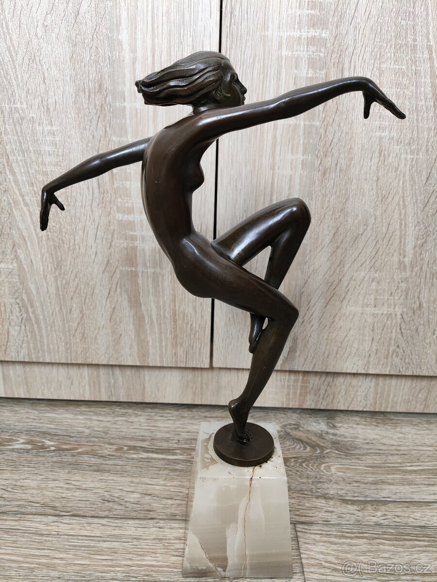 Bronzová socha tanečnice - Josef Lorenzl