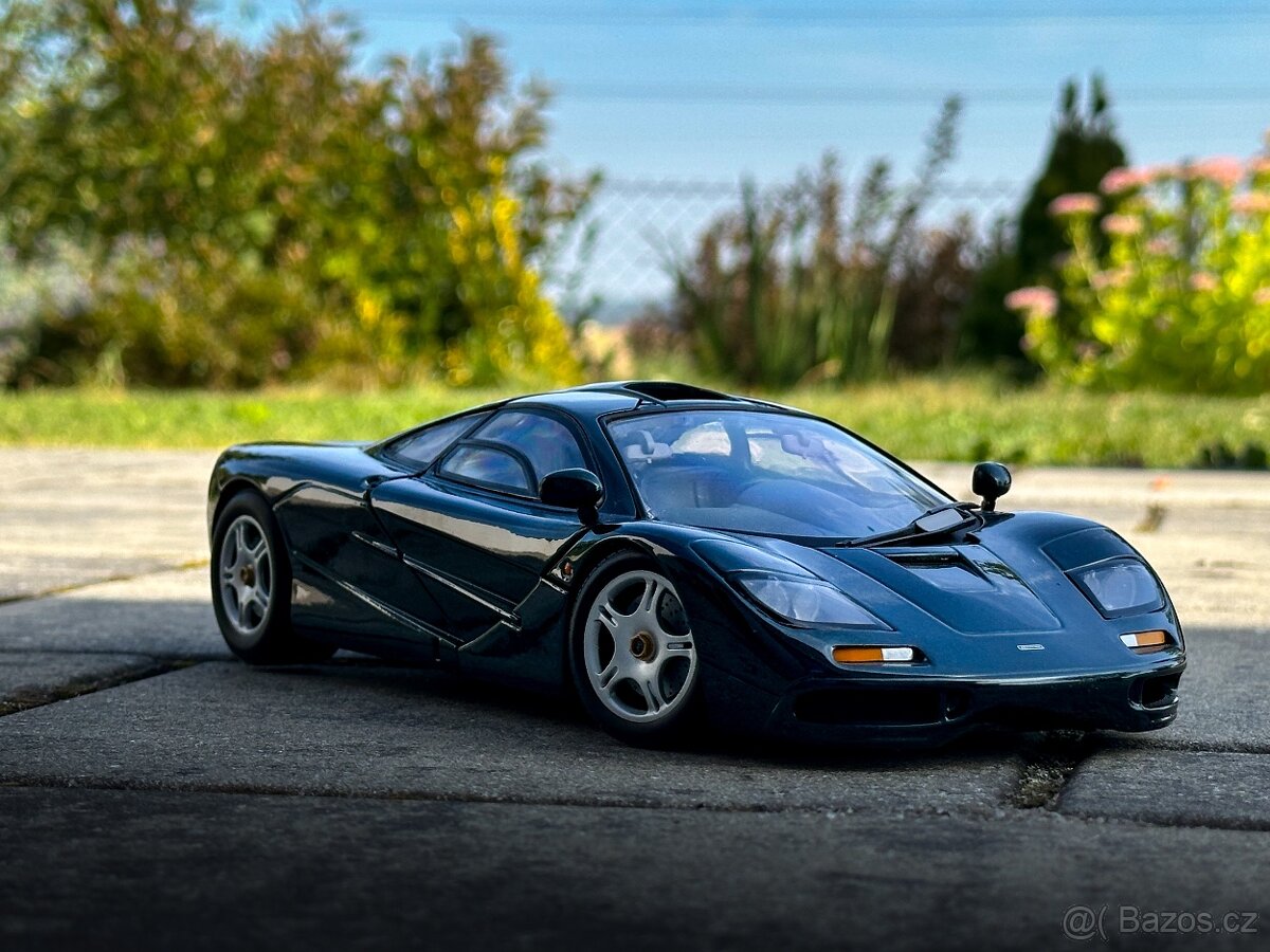 1:18 McLaren F1