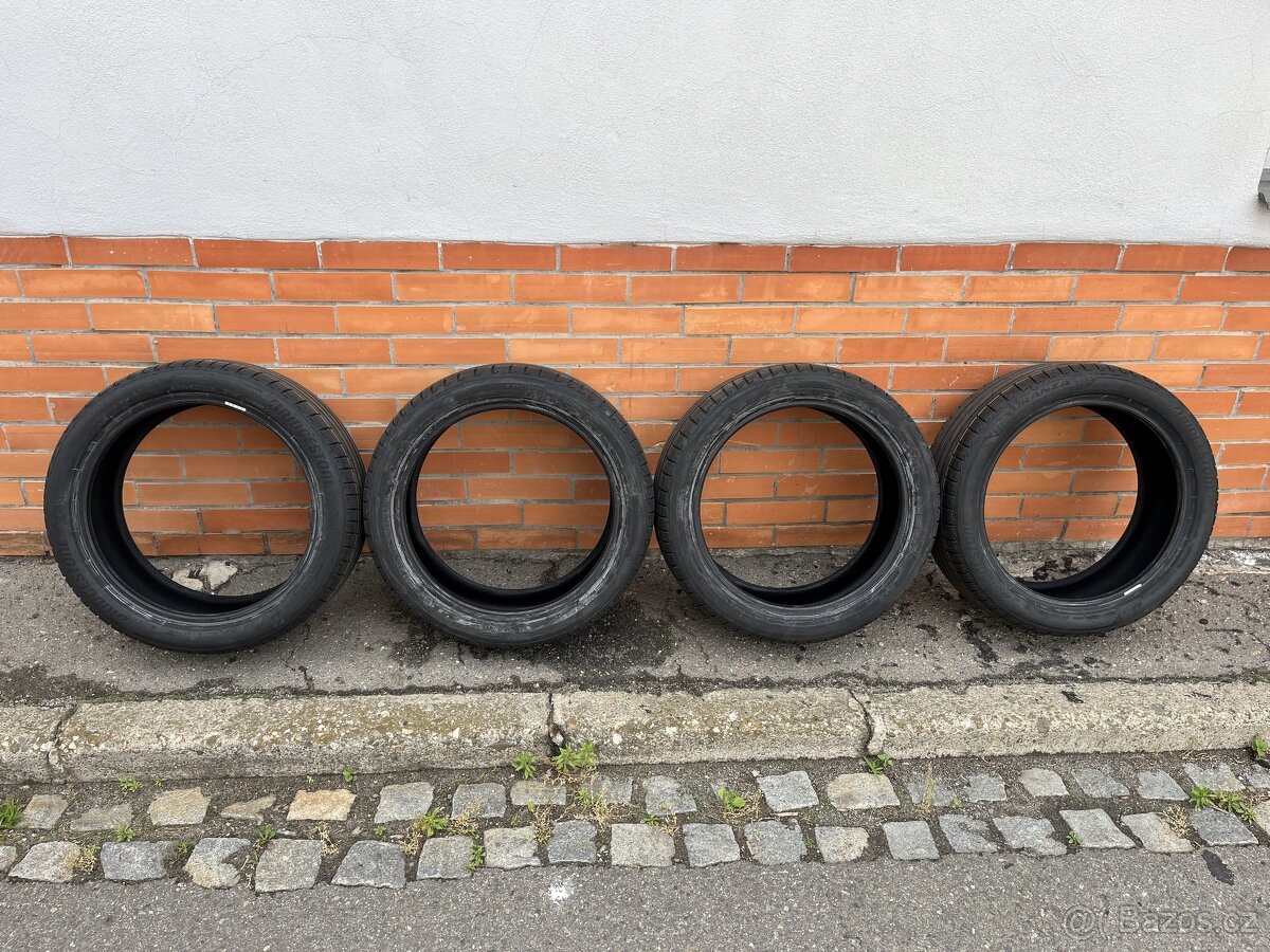 Nové letní pneu 225/45 R18