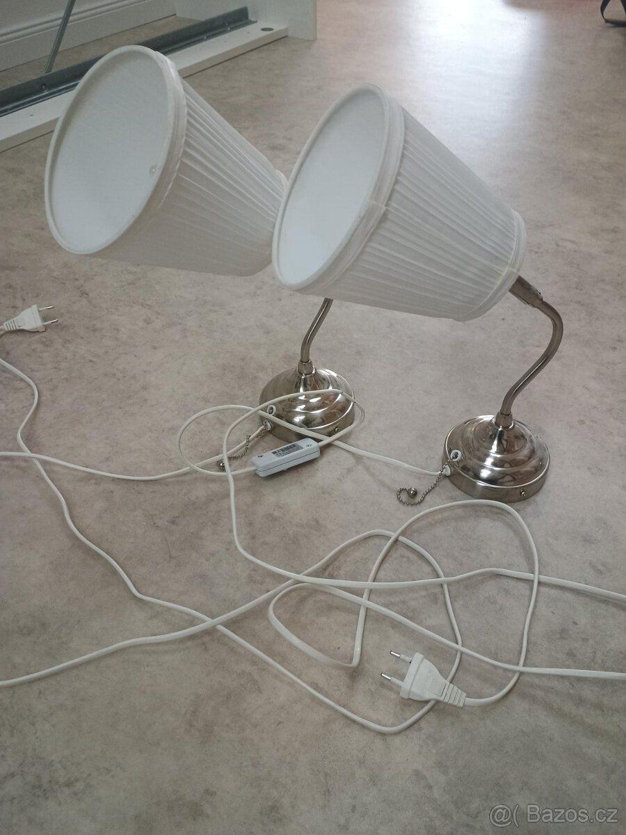 Nástěnná lampa Ikea Arstid, poniklováno/bílá 2ks