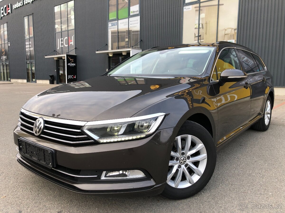 VOLKSWAGEN PASSAT 1,4 TSI 110 kw Benzín Comfortline LEDHezký