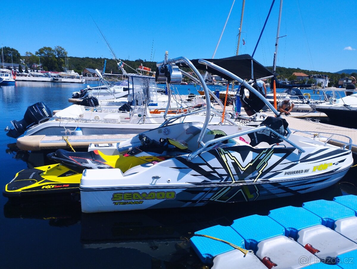 Prodám sea doo RXT260RS + WAVE BOAT