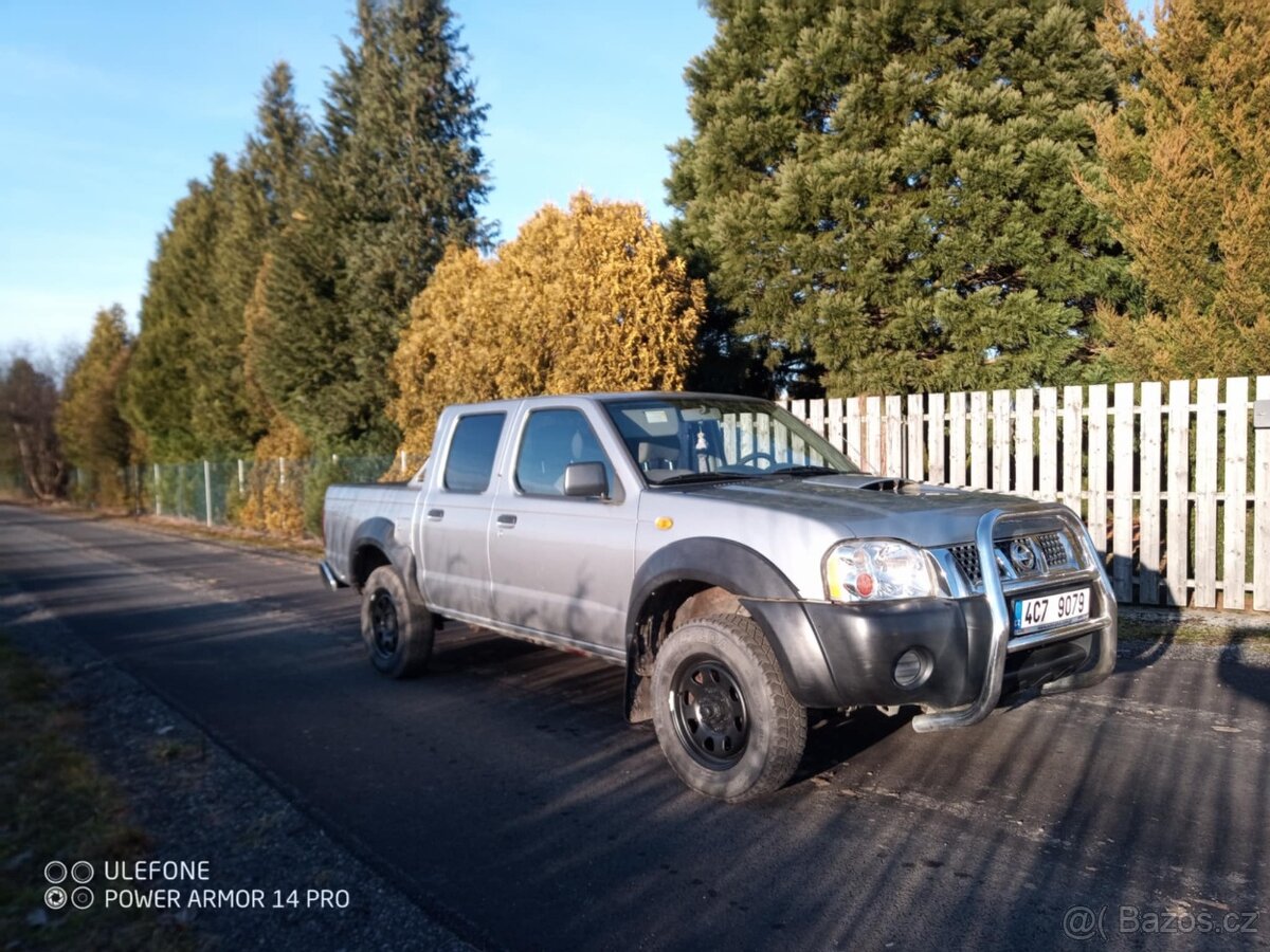 Nissan Navara D22 2.5 TD Doublecab 4x4