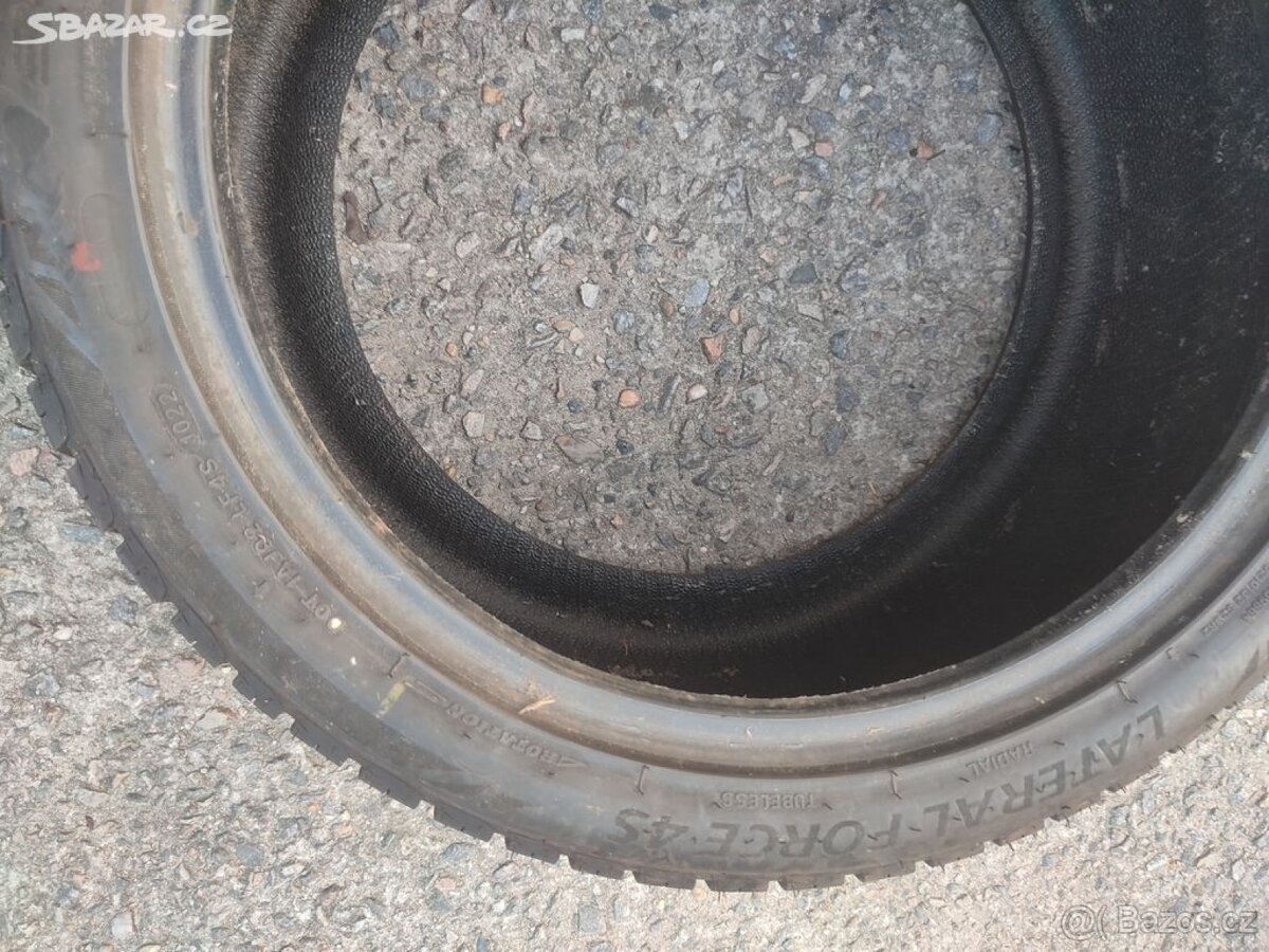 Kusovka pneu 315/35 R 20 Unigrip