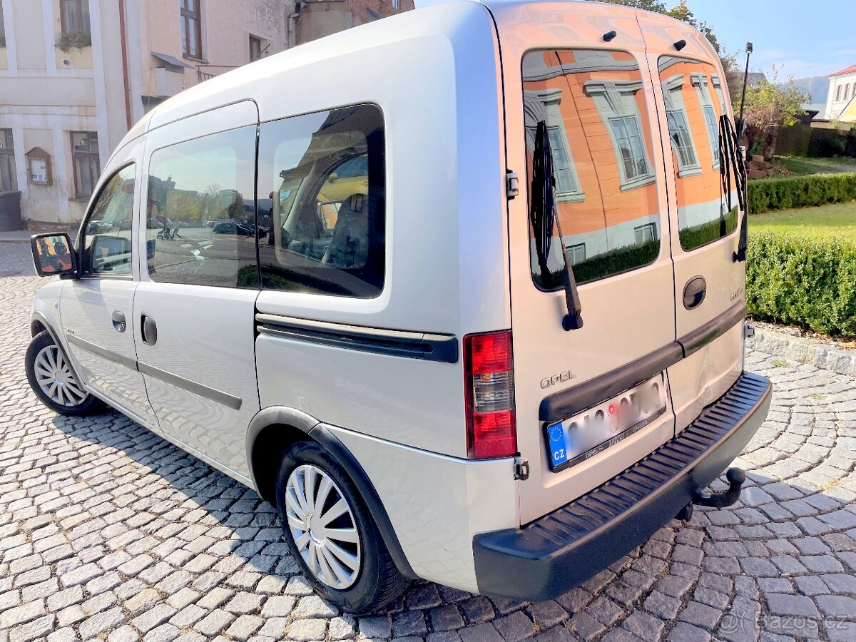 OPEL COMBO 1.6i 16v,BEZ KOROZE,2X ŠOUPAČKY,TAŽNÉ,NOVÁ STK