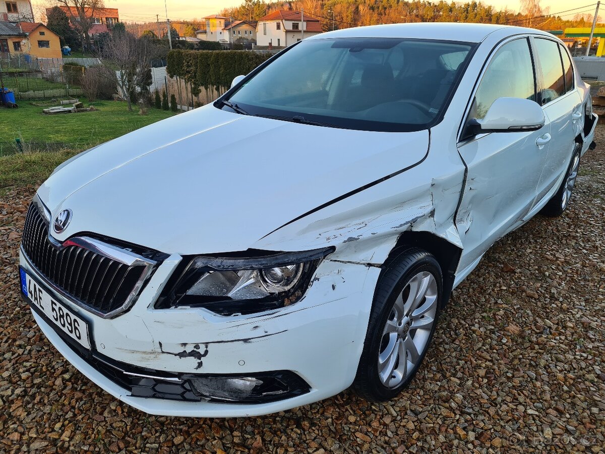 ŠKODA SUPERB II 2.0 TDi / 103 kW 4x4