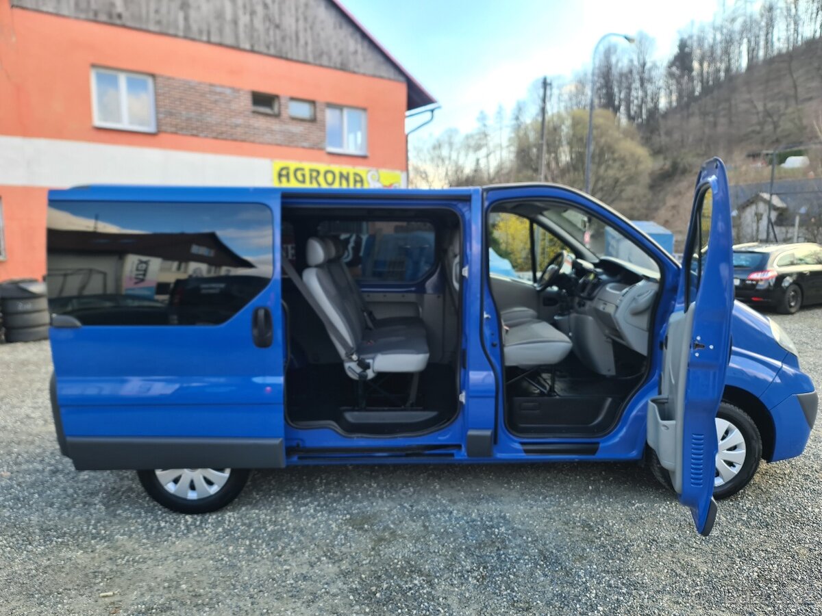 OPEL VIVARO 2.0 CDTi 9MÍST KLIMA RV 2011 WEBASTO TOP